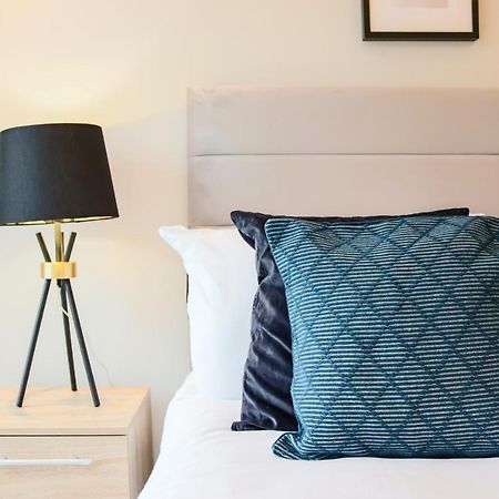 Portfolio Apartments - Welwyn Town Centre Welwyn Garden City Esterno foto