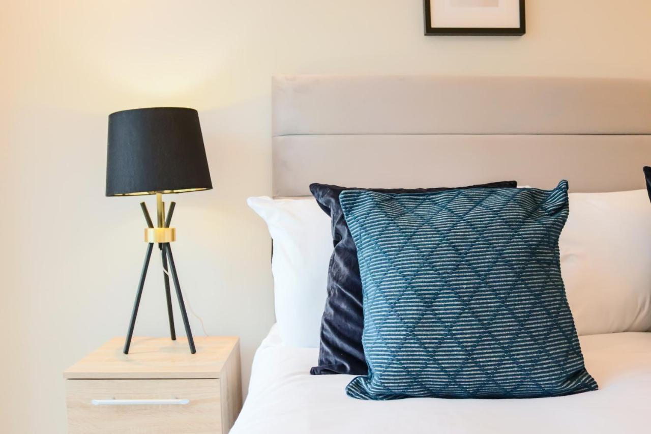 Portfolio Apartments - Welwyn Town Centre Welwyn Garden City Esterno foto