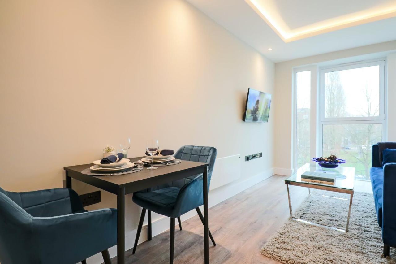 Portfolio Apartments - Welwyn Town Centre Welwyn Garden City Esterno foto